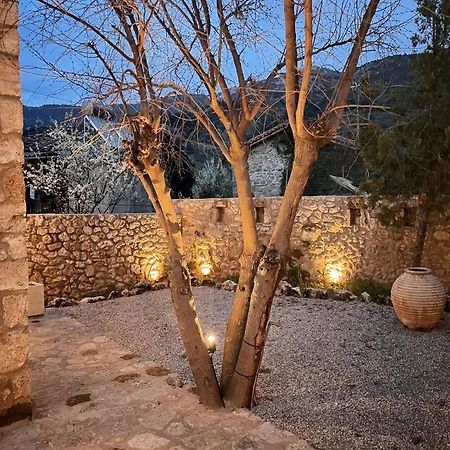 Selene Luxury Σαλέ *