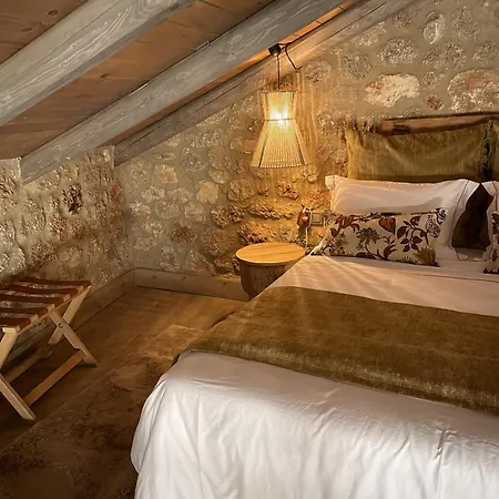 Selene Luxury Chalet Sinevron