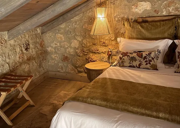 Selene Luxury Alpstuga Sinevron